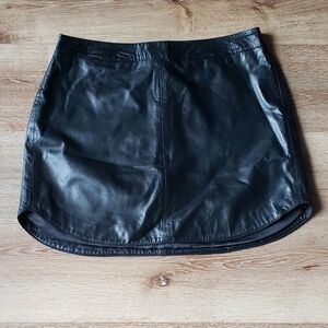 BB Dakota Black High-Low Mini Skirt SZ 8